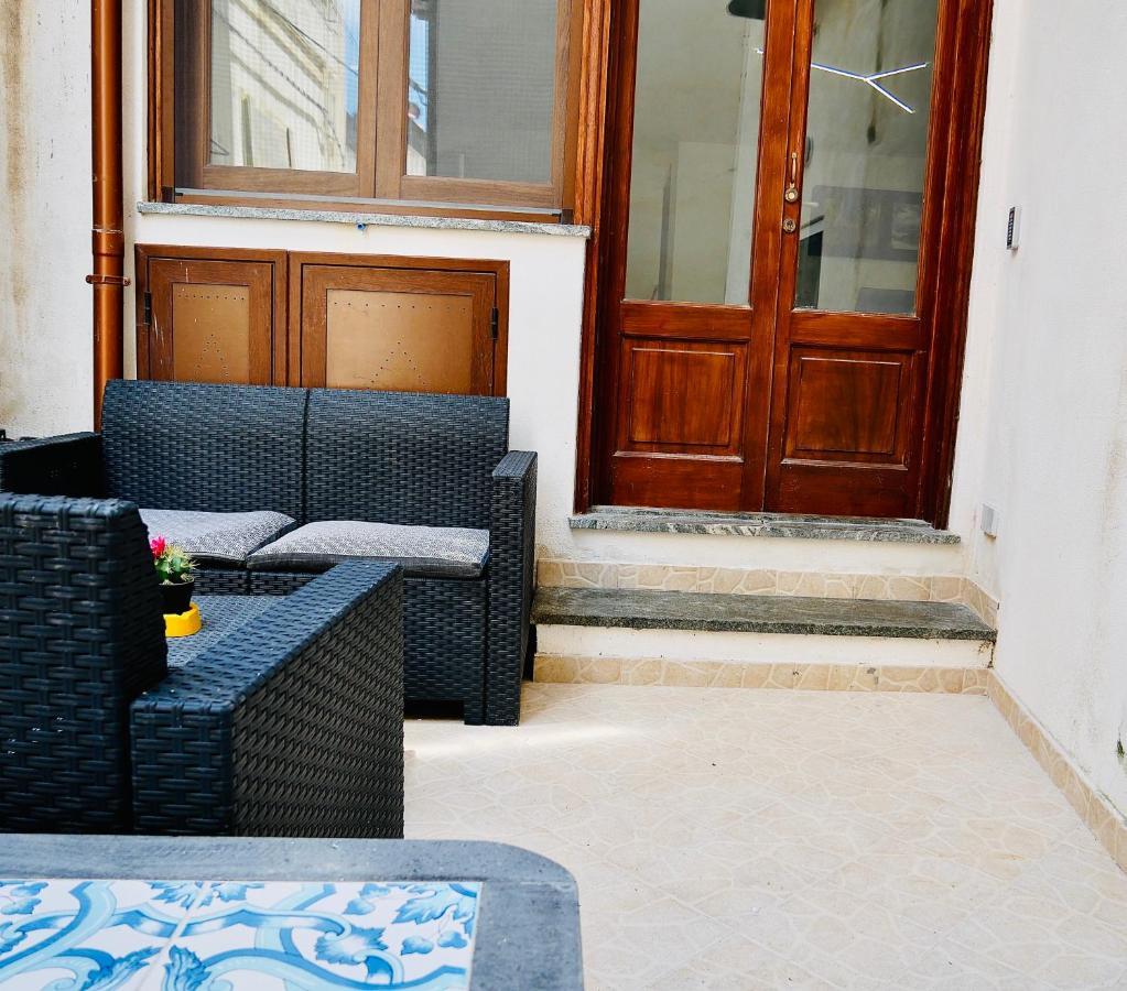 "Sweet Life" Casa Vacanze Липари Экстерьер фото